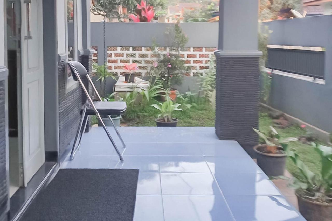 Triyoga Homestay Syariah Redpartner Sangkanurip Exterior foto